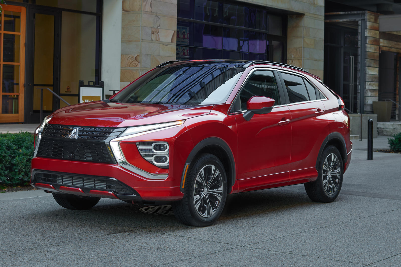 2022 Mitsubishi Eclipse Cross Arrives With Higher Price