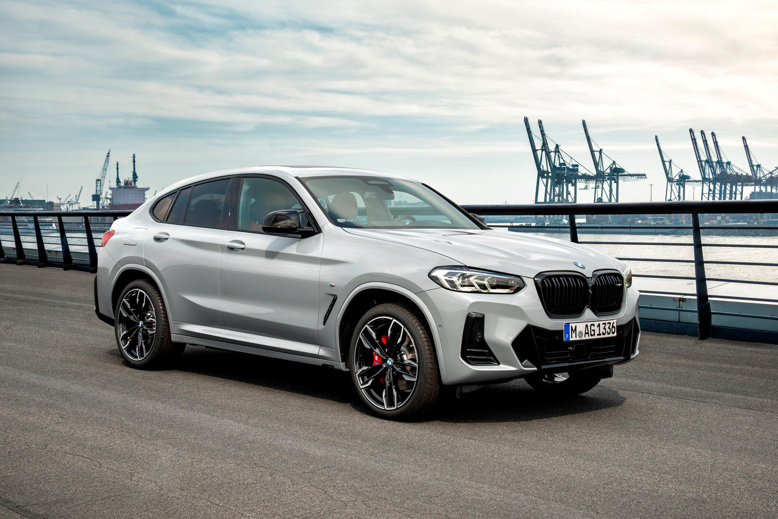 2023 BMW X4 Review, Pricing | New X4 SUV Models | CarBuzz