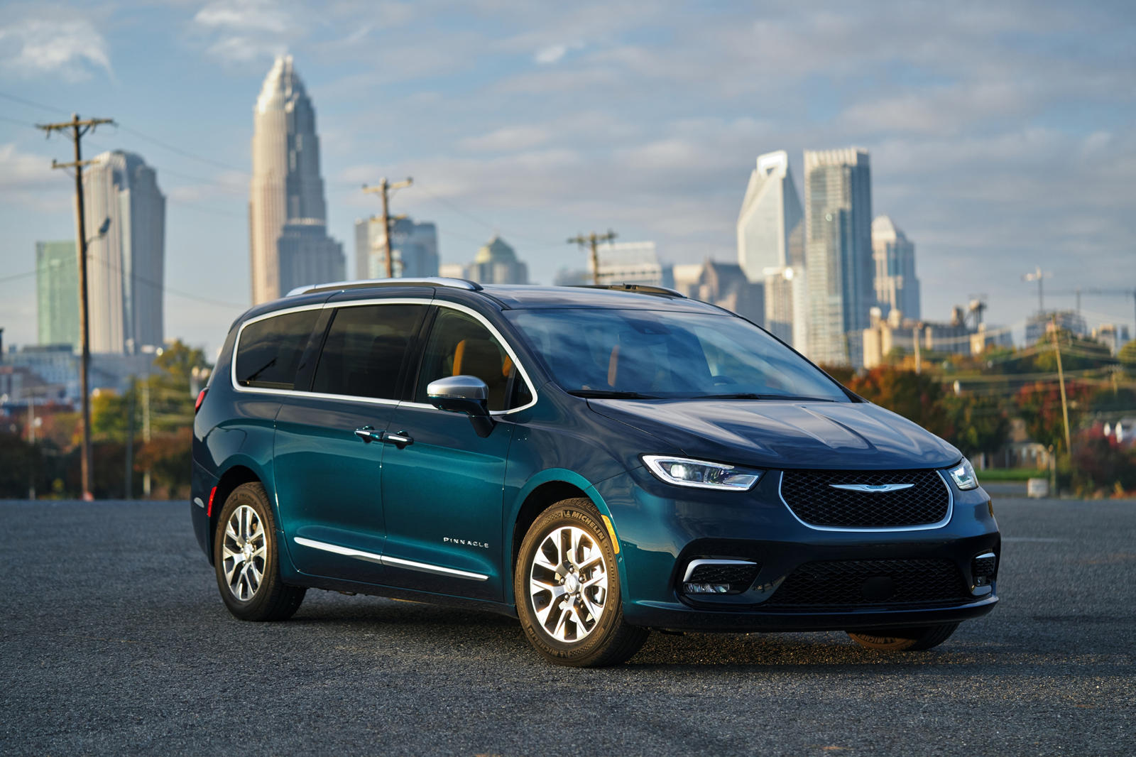 Used Chrysler Pacifica Hybrid Check Pacifica Hybrid For Sale In USA 