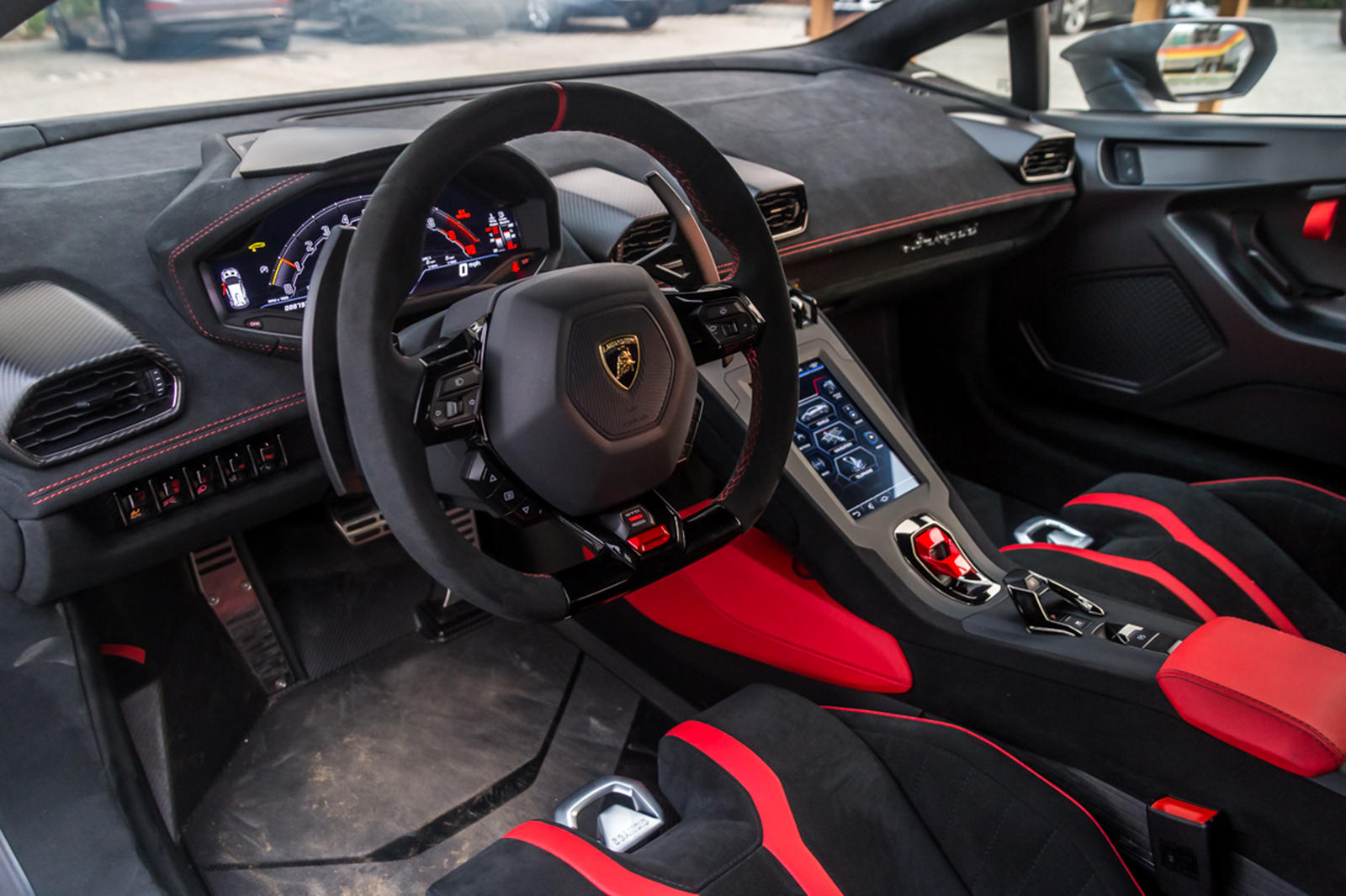 How Lamborghini Made The Huracan STO A Road-Going Race Car | CarBuzz