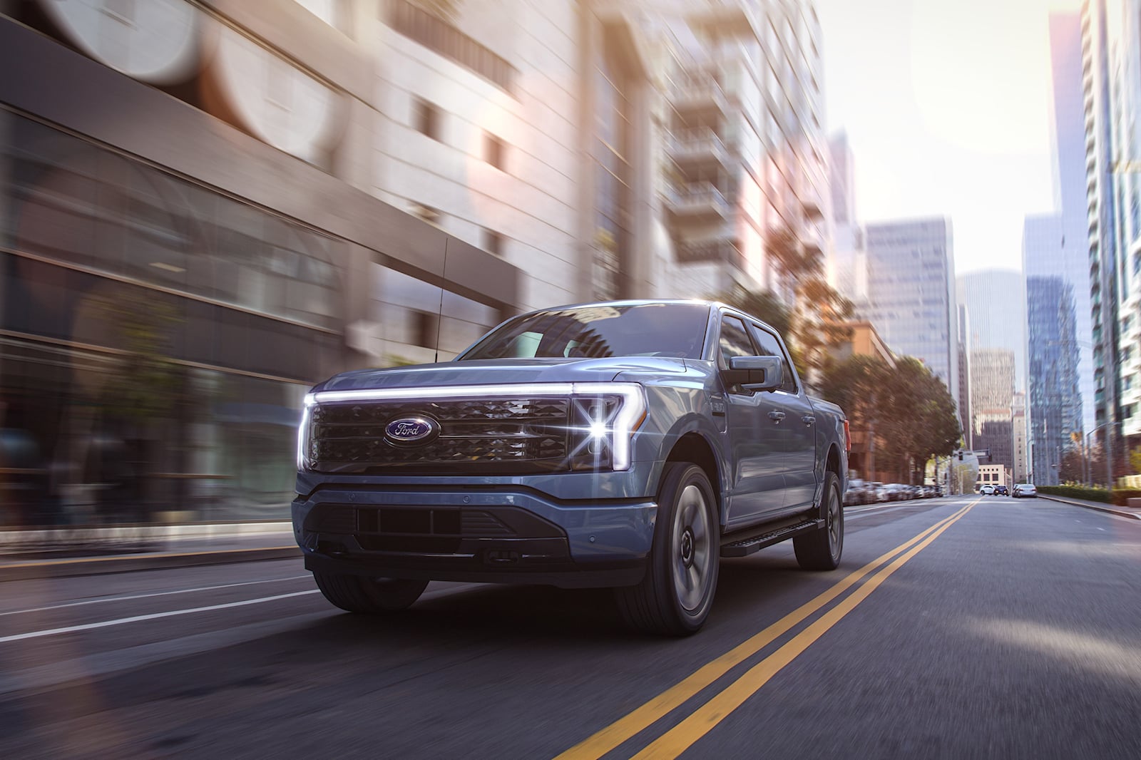 2021-ford-f-150-limited-vs-2022-ram-1500-limited-which-truck-has-the