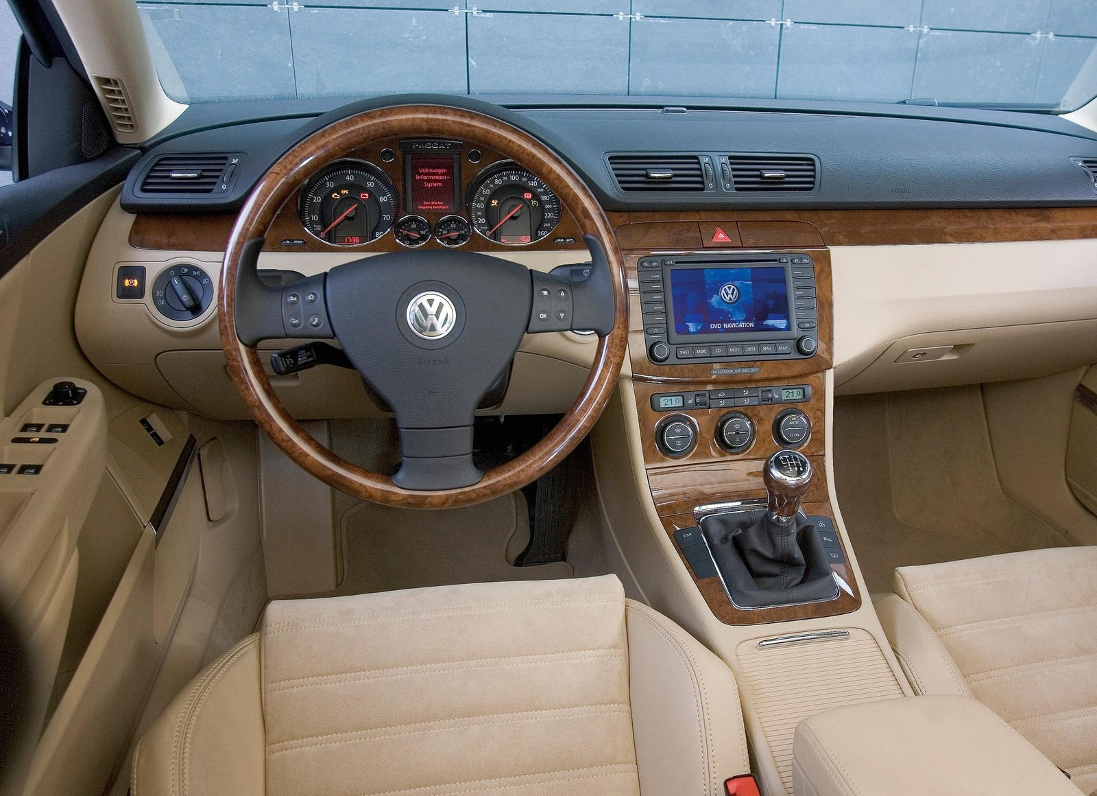 2007 Volkswagen Passat Photos | CarBuzz