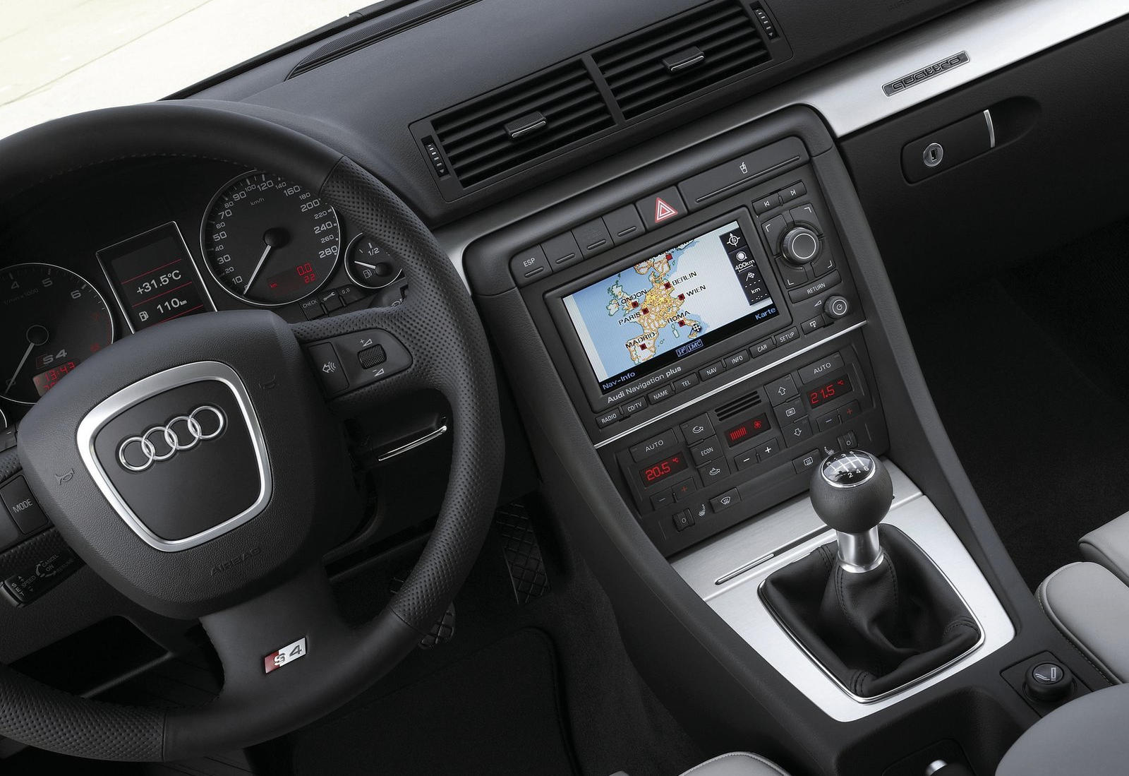 2008 Audi S4 Avant Central Console