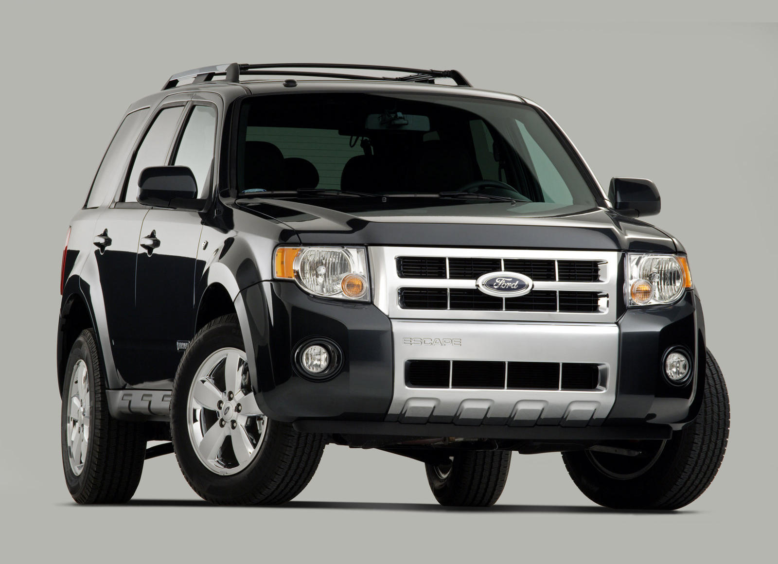 2008 Ford Escape Front Angle View
