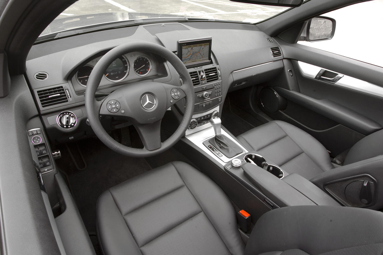 2008 Mercedes-Benz C-Class Sedan Dashboard