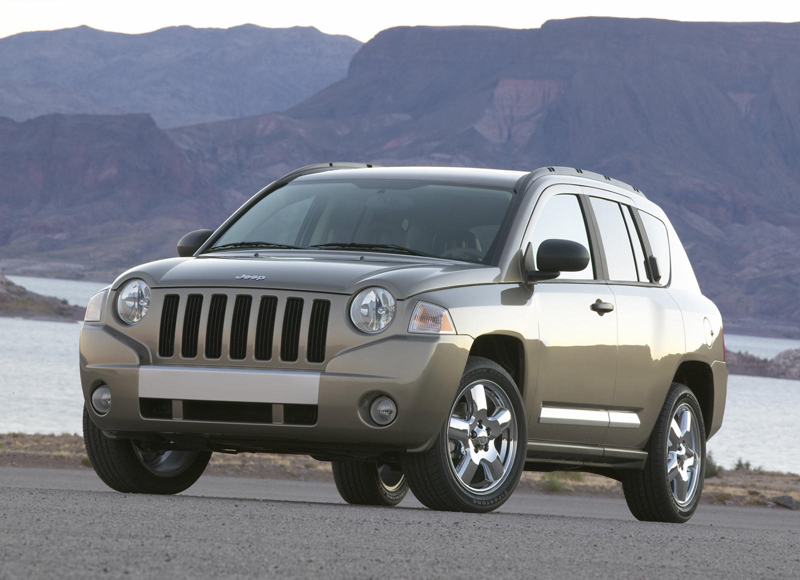 2009 Jeep Compass Front Angle View