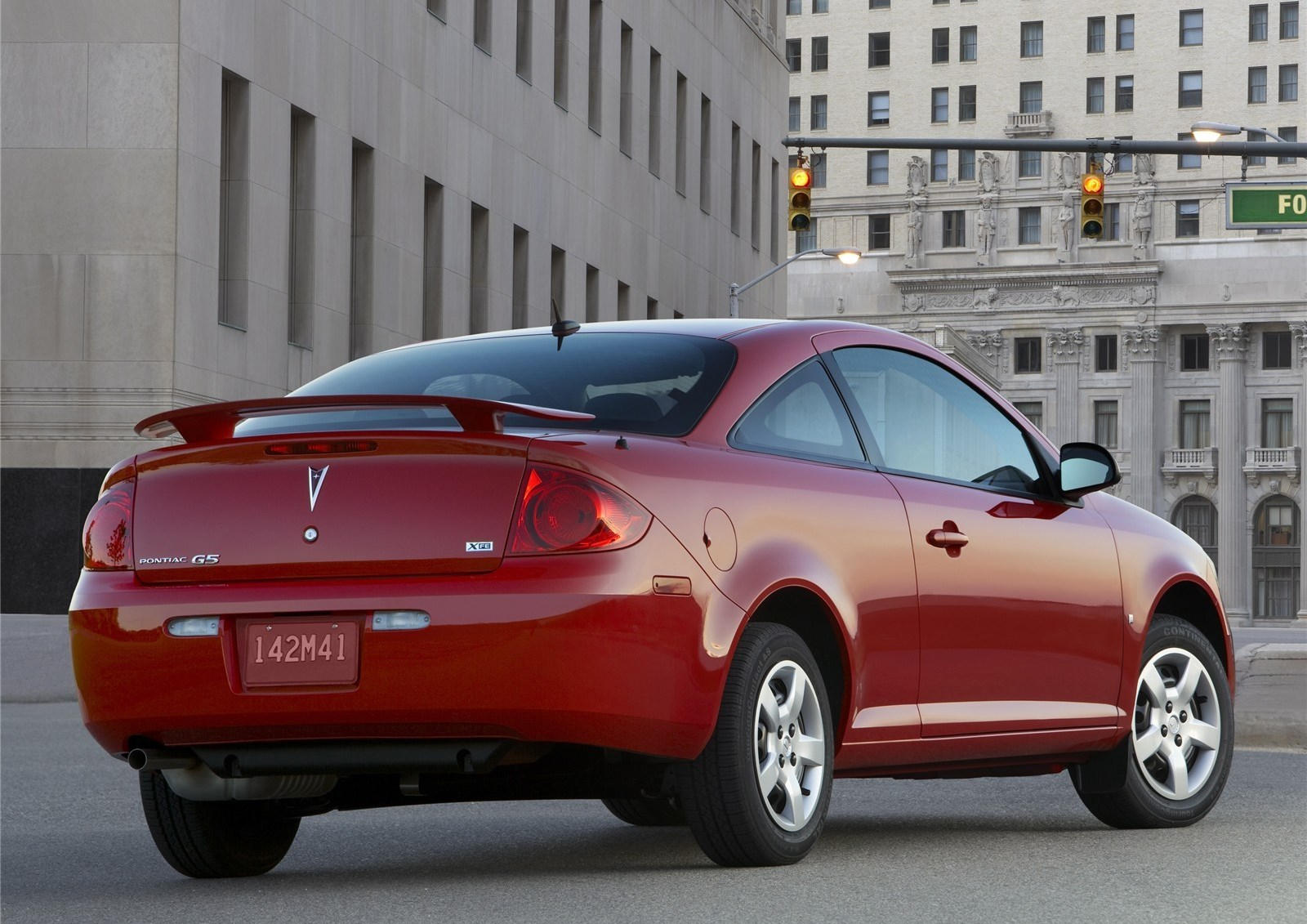 2009 Pontiac G5 Review, Pricing, & Pictures