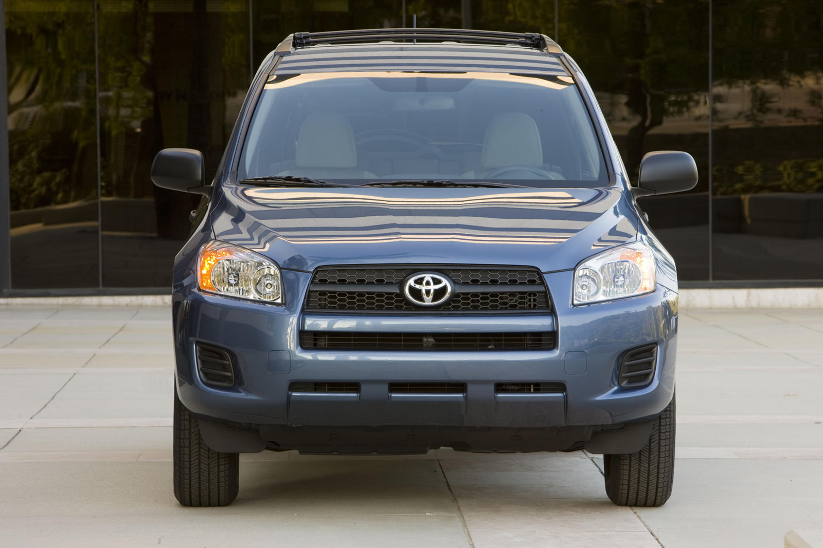 2009 Toyota RAV4 Front View