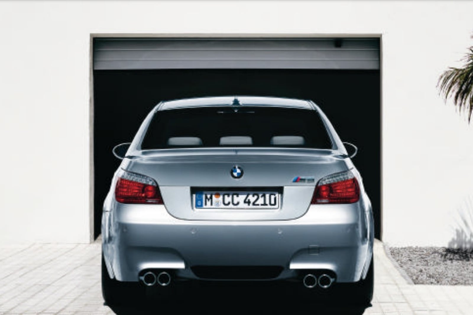 2010 BMW M5 Sedan Exterior Photos