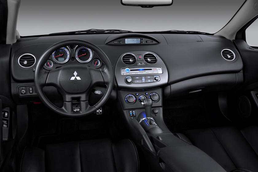  Revisión de Mitsubishi Eclipse Coupe, adornos, especificaciones, precio, nuevas características interiores, diseño exterior y especificaciones