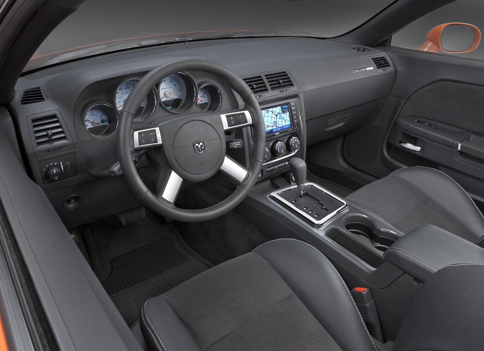 Review: 2011 Dodge Challenger SRT8 392 [w/video] - Autoblog