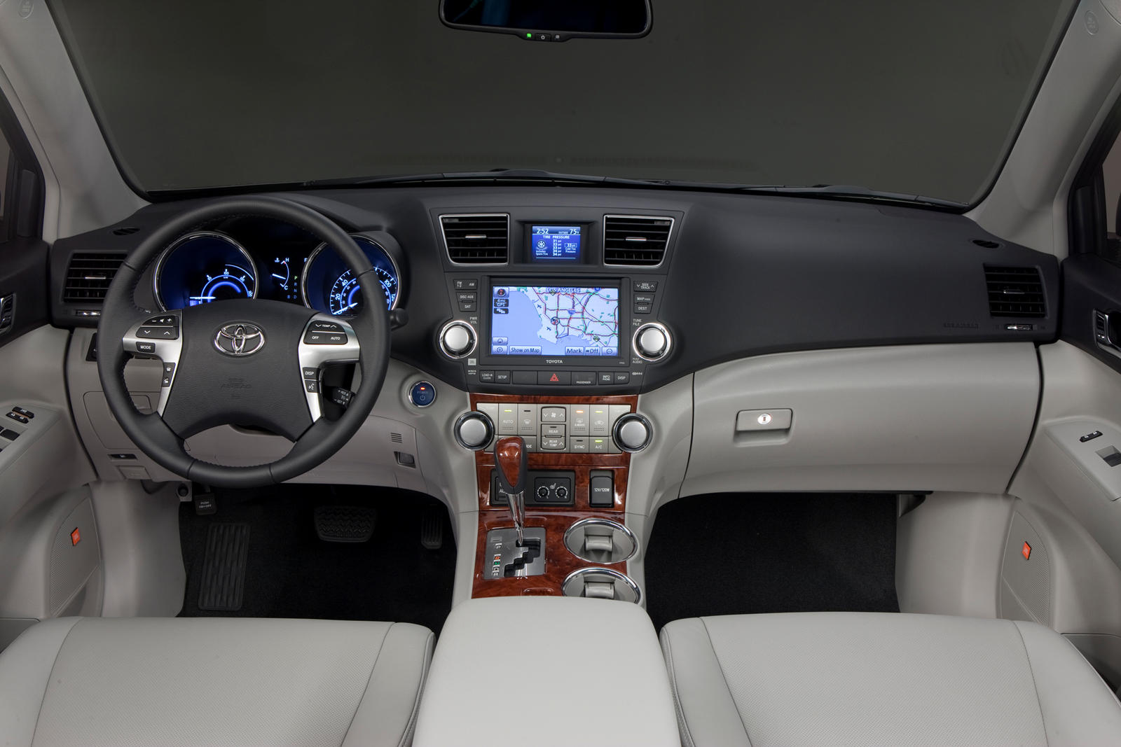 2011 Toyota Highlander Hybrid Dashboard