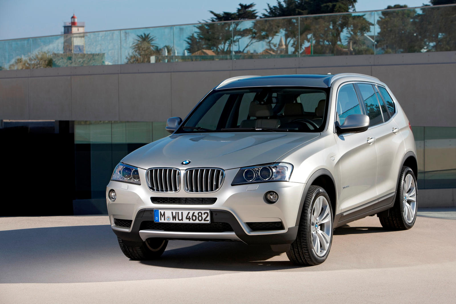 2012 BMW X3 Front Angle View