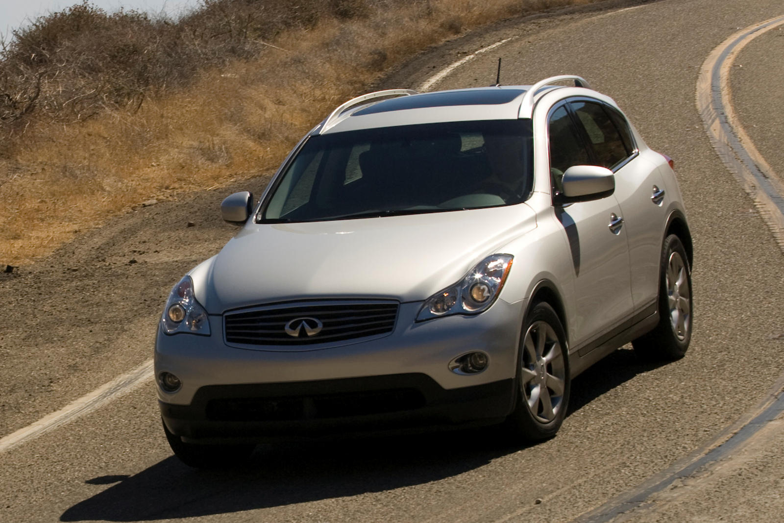 2012 Infiniti EX35 Front Angle View
