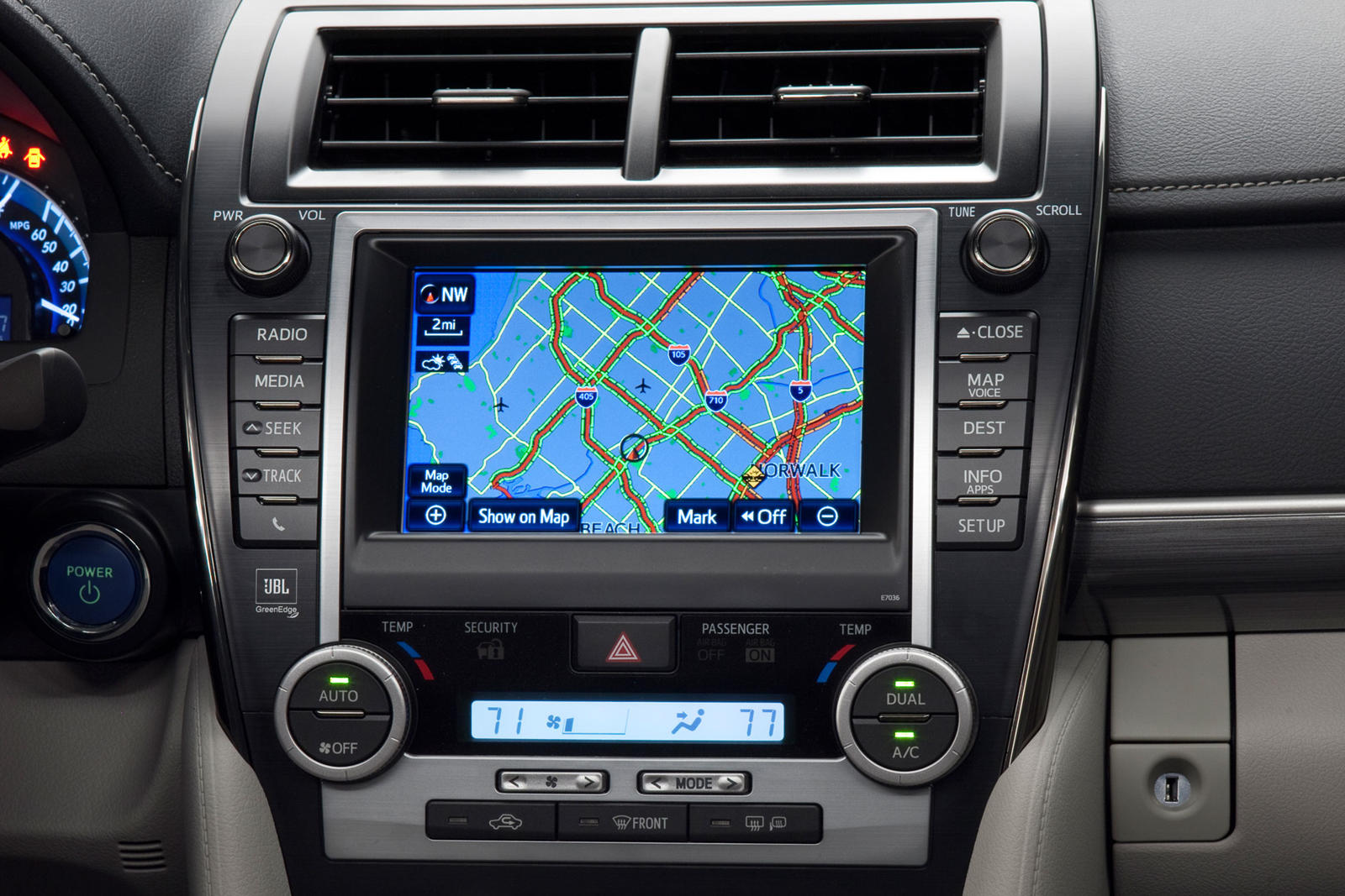 2012 Toyota Camry Hybrid Central Console Navigation System