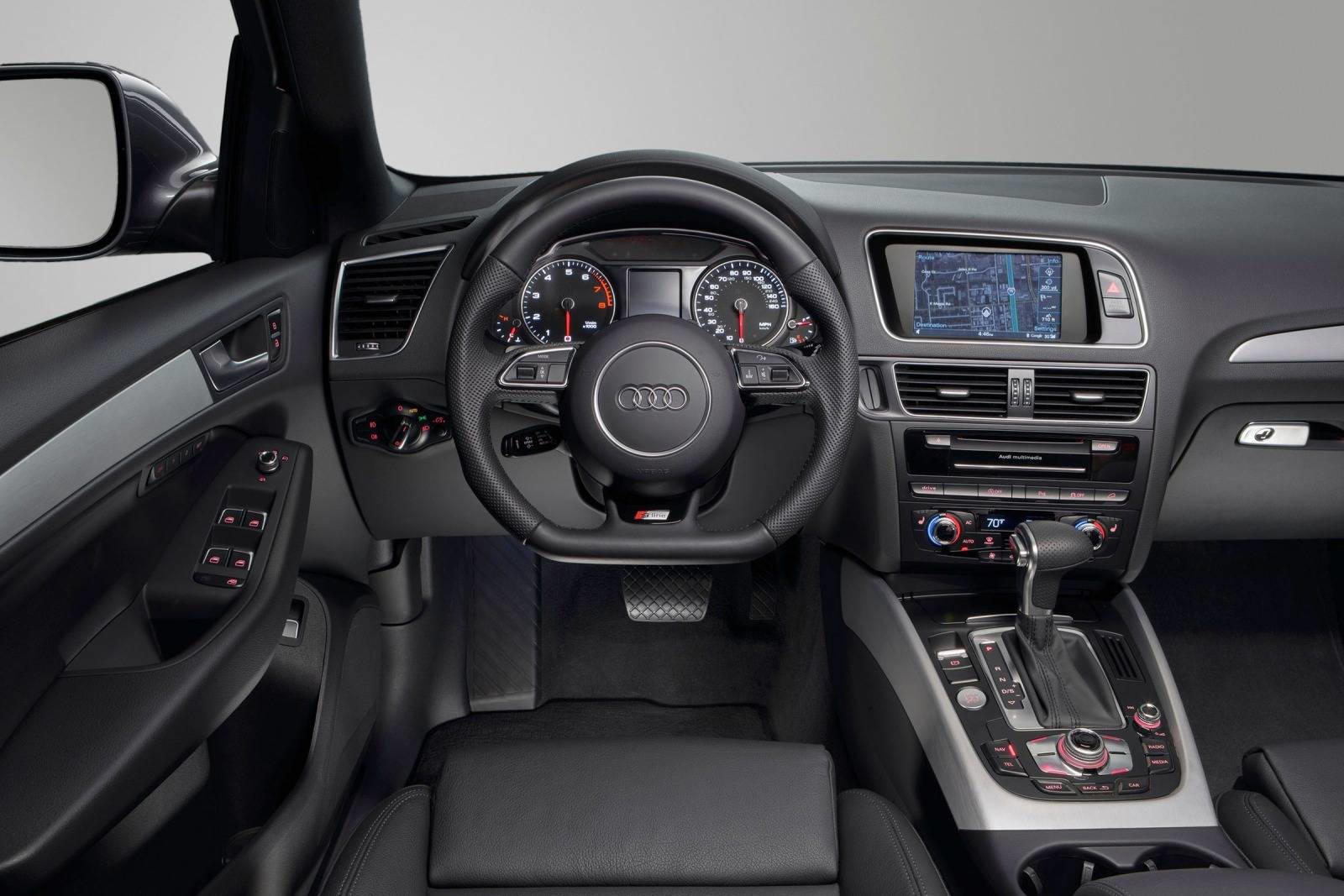 Audi Việt Nam triệu hồi hơn 300 xe Q5 vì lỗi túi khí trên vô lăng