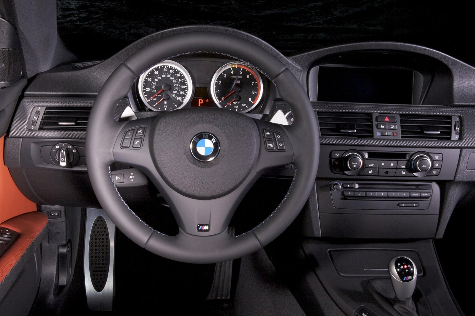 2013 BMW M3 Coupe Dashboard