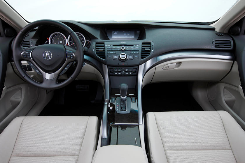 14 Acura Tsx Sport Wagon Interior Photos Carbuzz