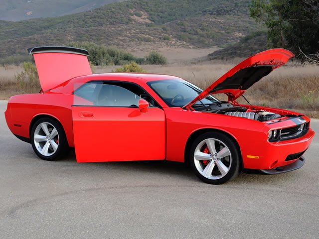 2014 Dodge Challenger SRT8: Review, Trims, Specs, Price, New Interior  Features, Exterior Design, and Specifications | CarBuzz