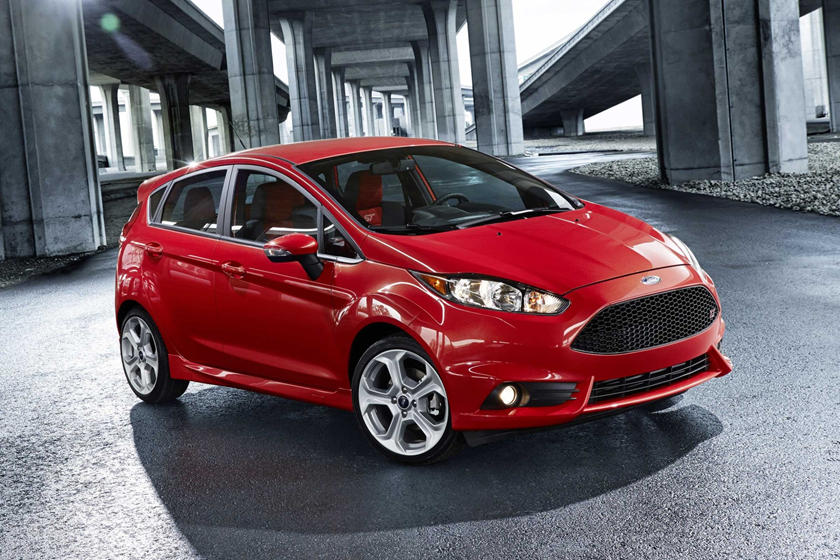 Observation Gammel mand tweet 2014 Ford Fiesta ST: Review, Trims, Specs, Price, New Interior Features,  Exterior Design, and Specifications | CarBuzz