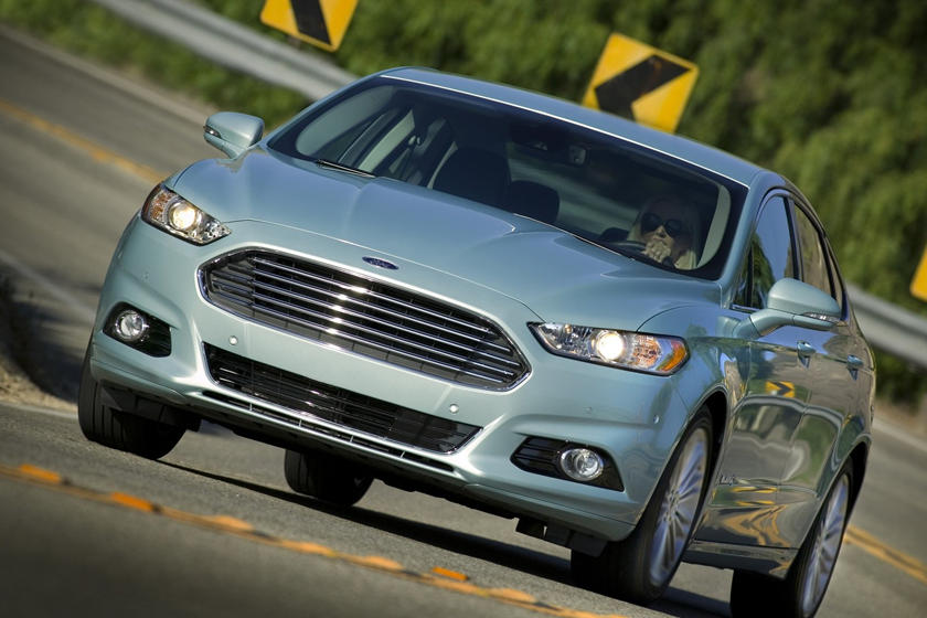  Revisión del Ford Fusion Hybrid, versiones, especificaciones, precio, nuevas características interiores, diseño exterior y especificaciones