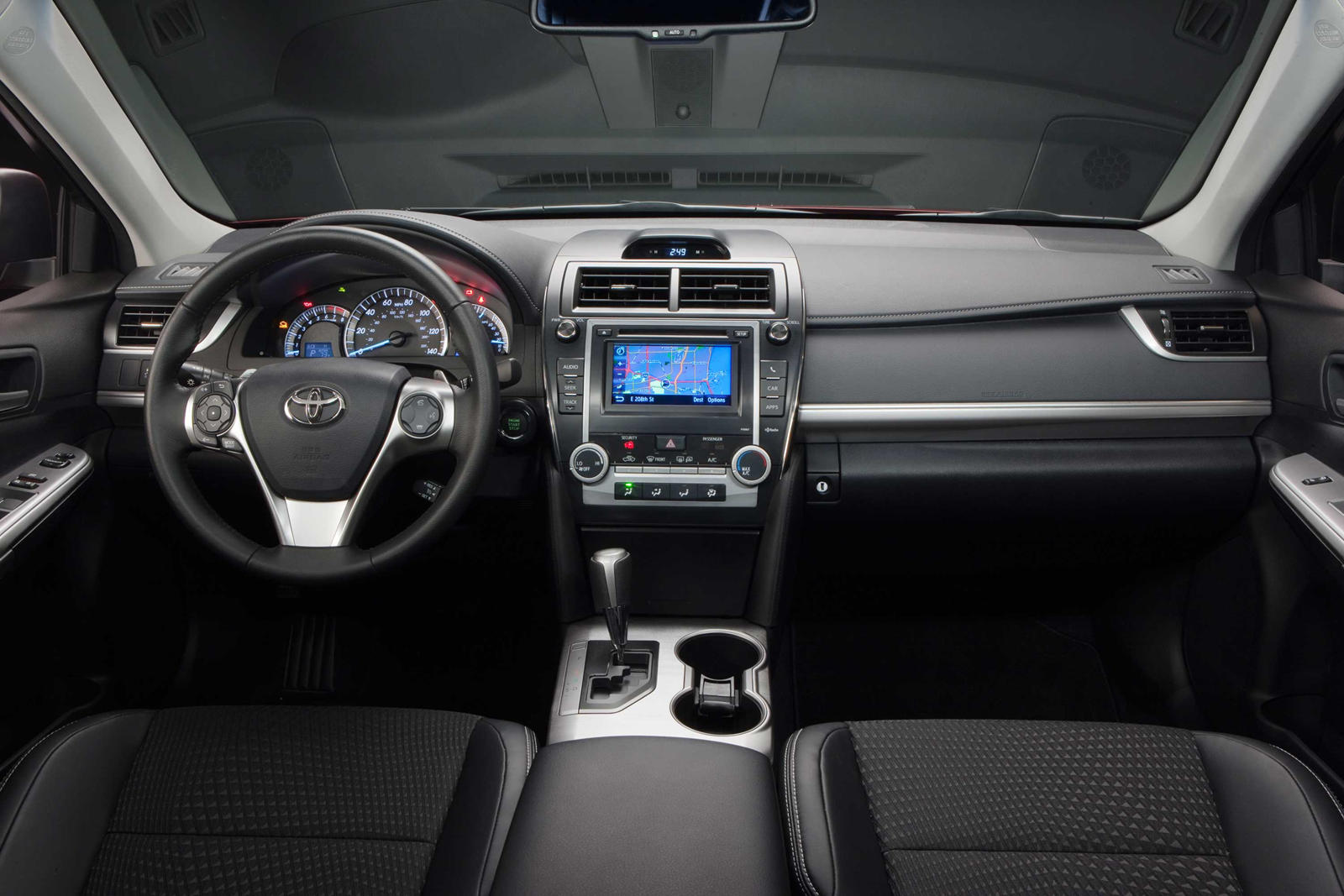 2014 Toyota Camry Interior Photos | CarBuzz
