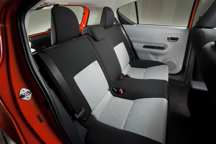 2014 Toyota Prius C Interior Photos Carbuzz