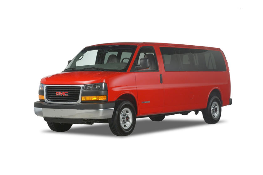 2015 GMC Savana Passenger Van: Review 