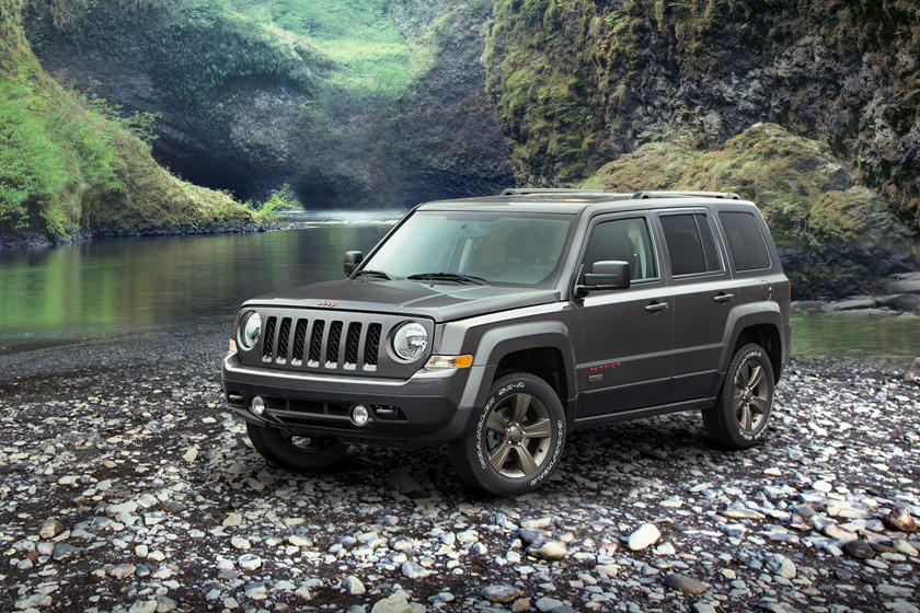  Revisión de Jeep Patriot, adornos, especificaciones, precio, nuevas características interiores, diseño exterior y especificaciones