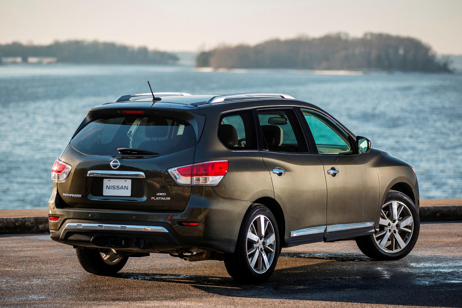 2015 Nissan Pathfinder Review, Trims, Specs, Price, New Interior