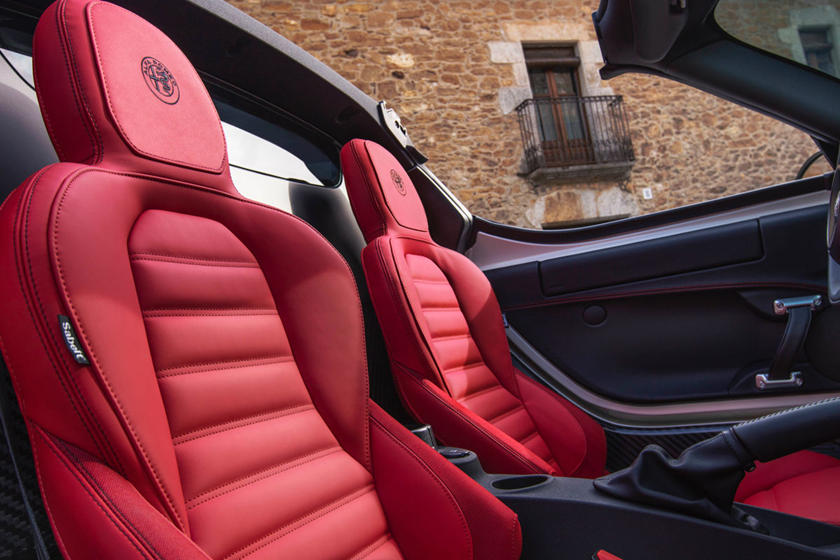 2016 Alfa Romeo 4c Spider Interior Photos Carbuzz