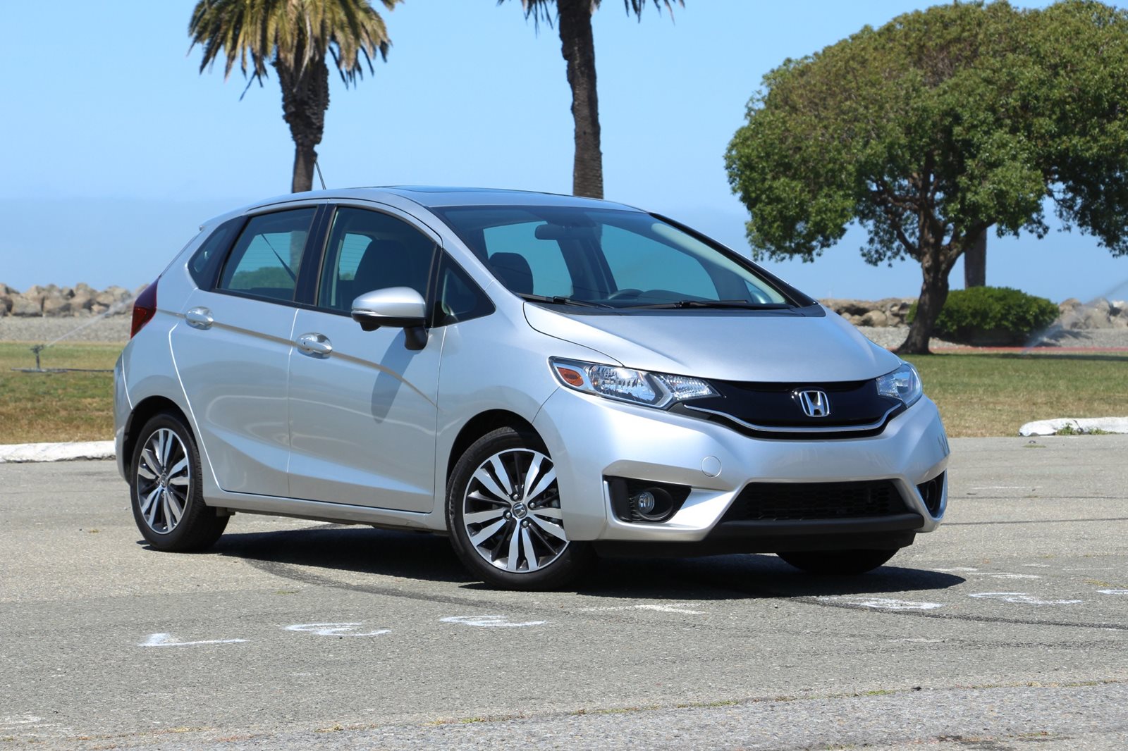 2016 Honda Fit Review, Trims, Specs, Price, New Interior Features