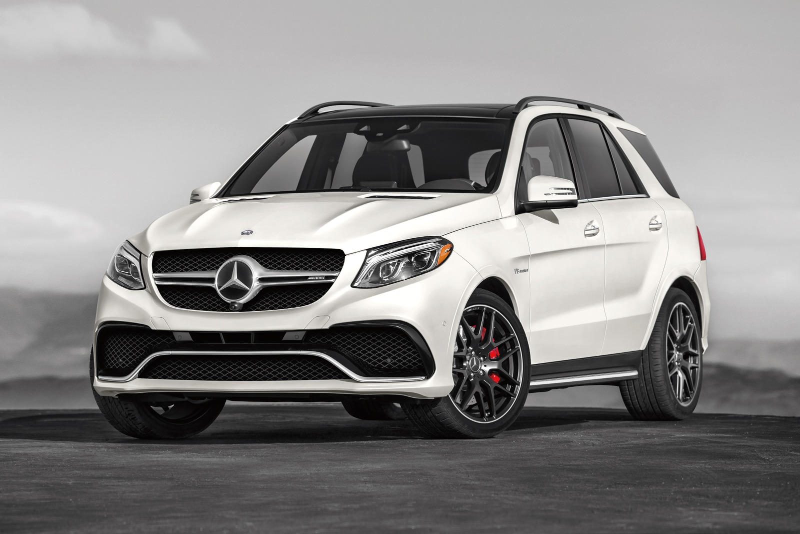 2016 Mercedes-AMG GLE 63 SUV Front Angle View