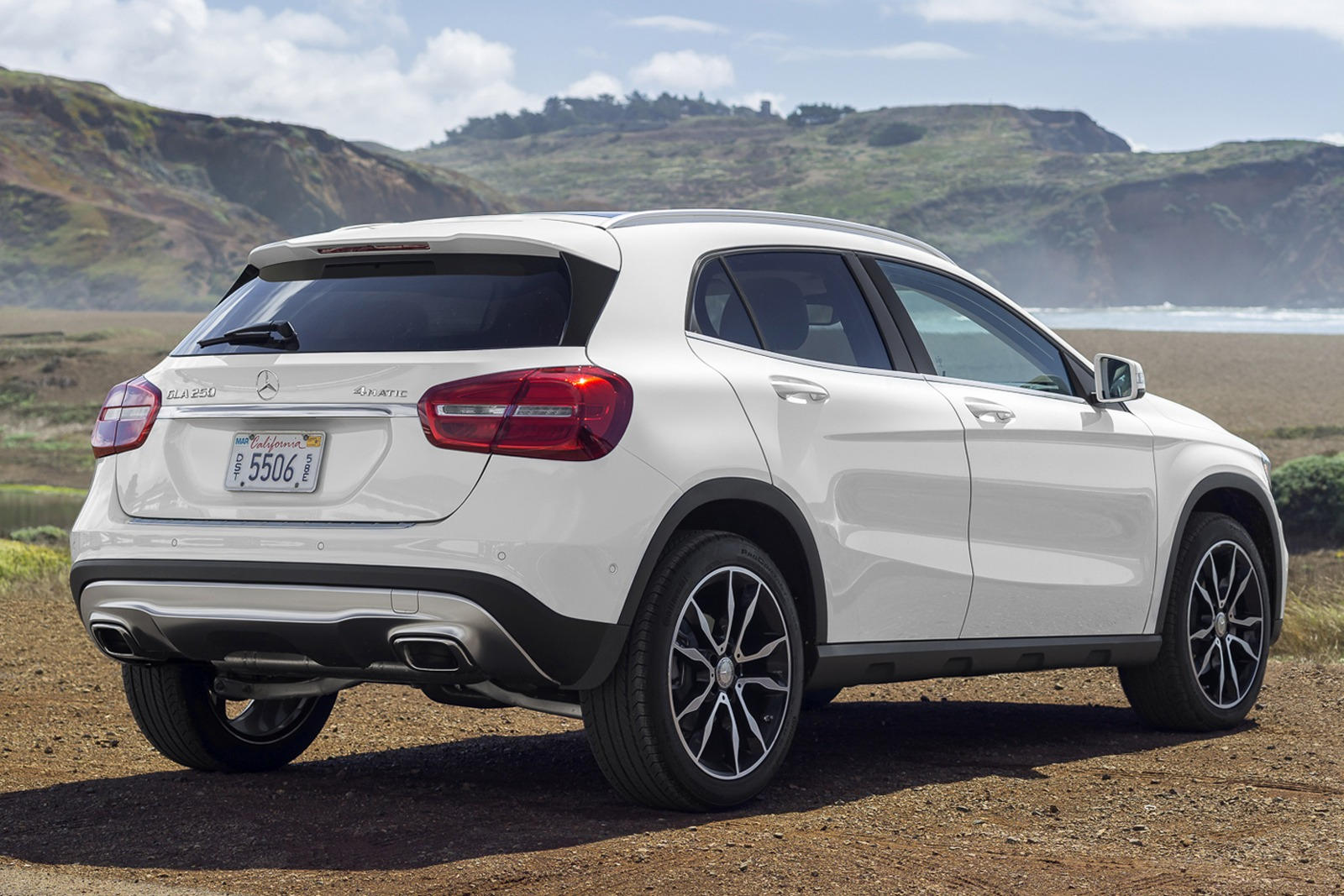 2016 Mercedes-Benz GLA-Class SUV: Review, Trims, Specs, Price, New