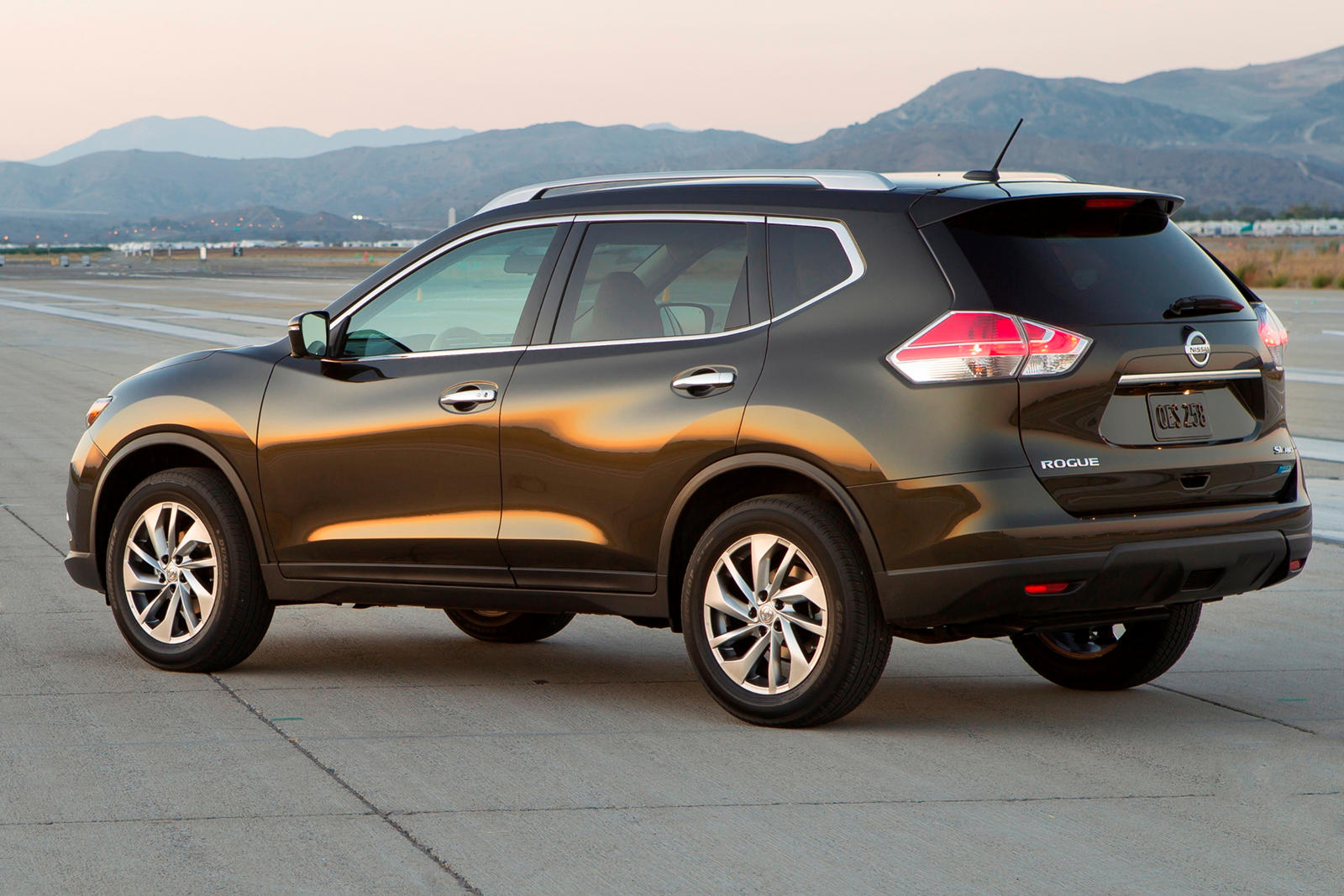 2016 Nissan Rogue Review, Trims, Specs, Price, New Interior Features