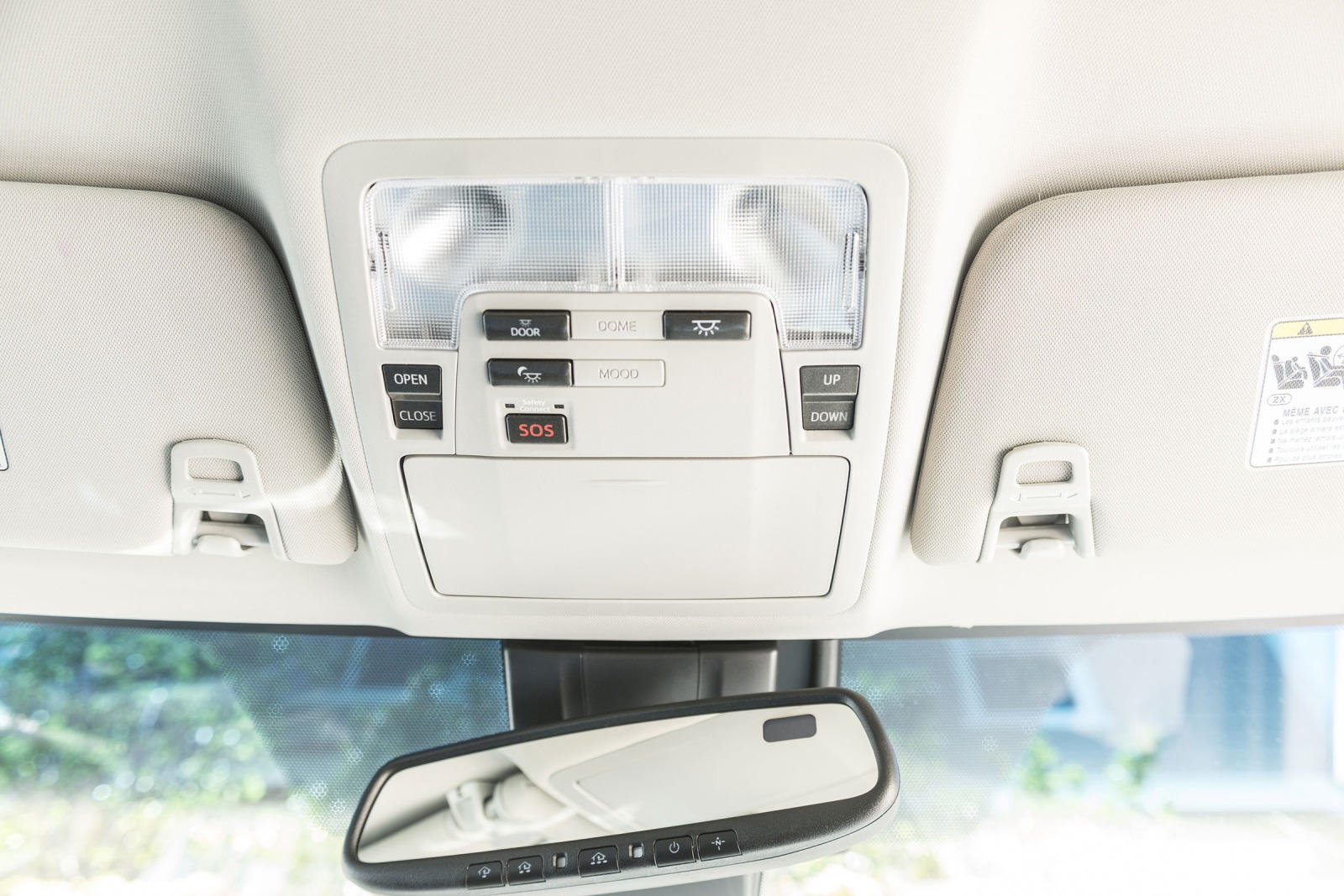 2016 Toyota Avalon Interior Lights Controls