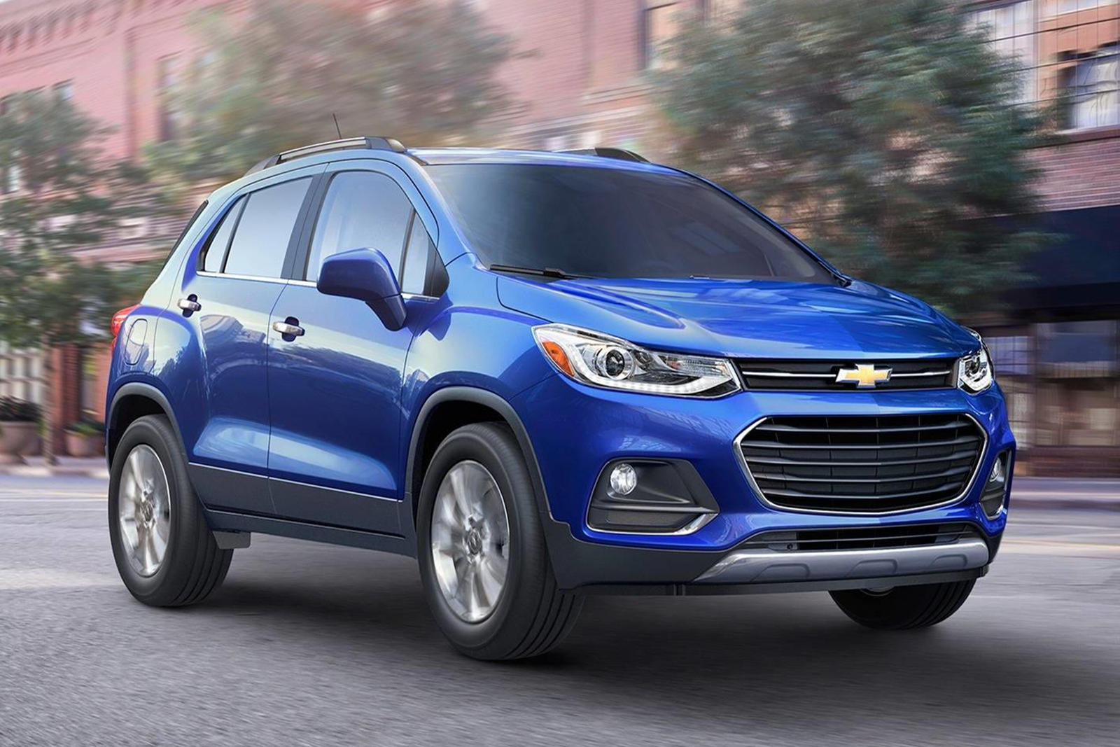 2017 Chevrolet Trax Front View Driving