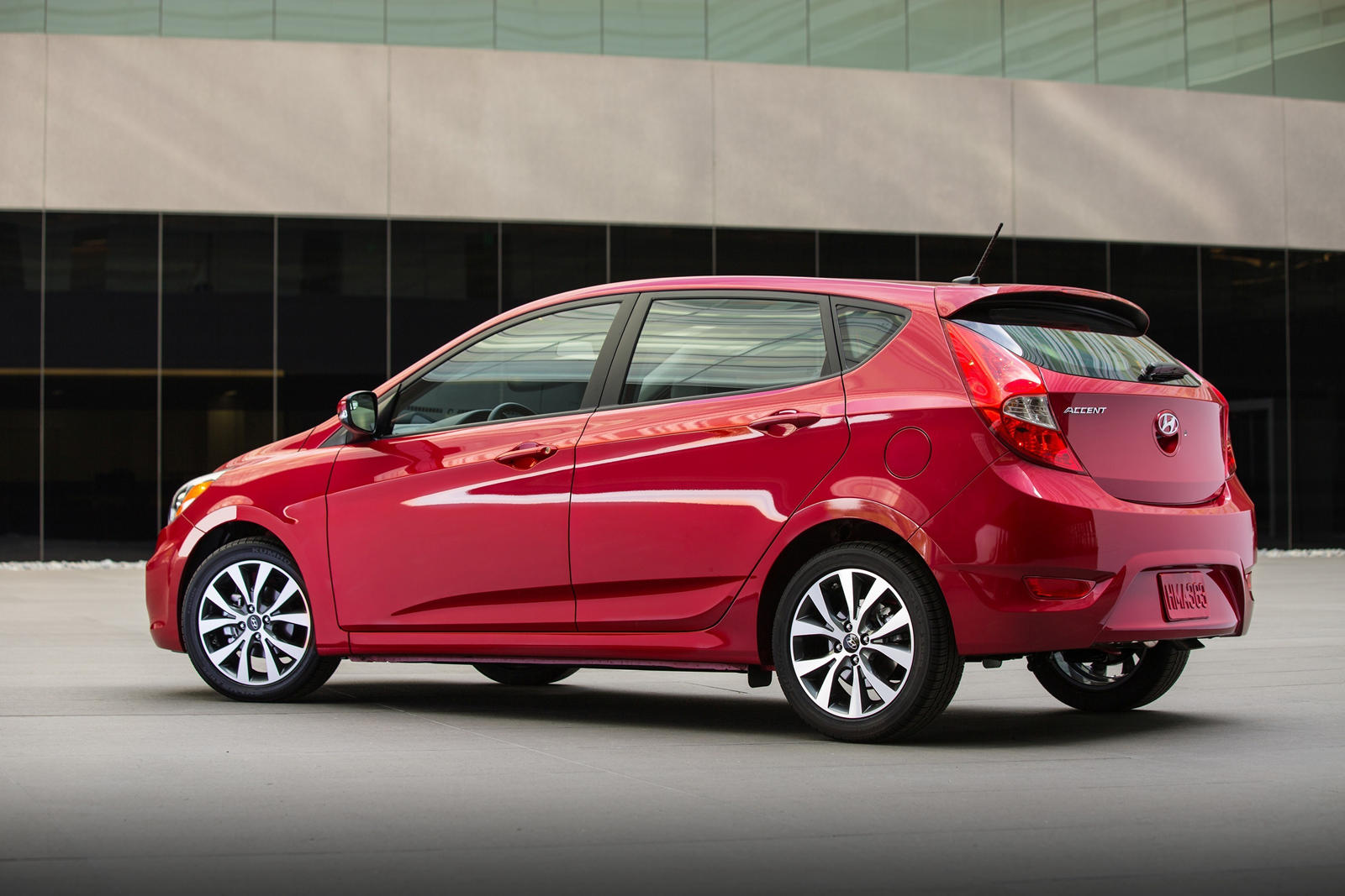 2017 Hyundai Accent Hatchback: Review, Trims, Specs, Price, New ...