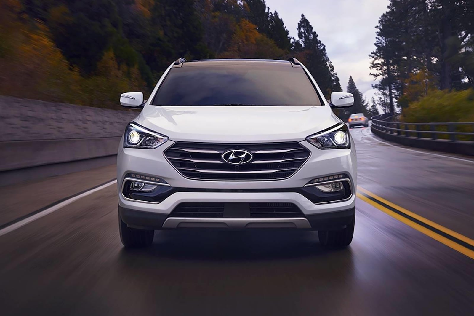 2017 Hyundai Santa Fe Sport Front View