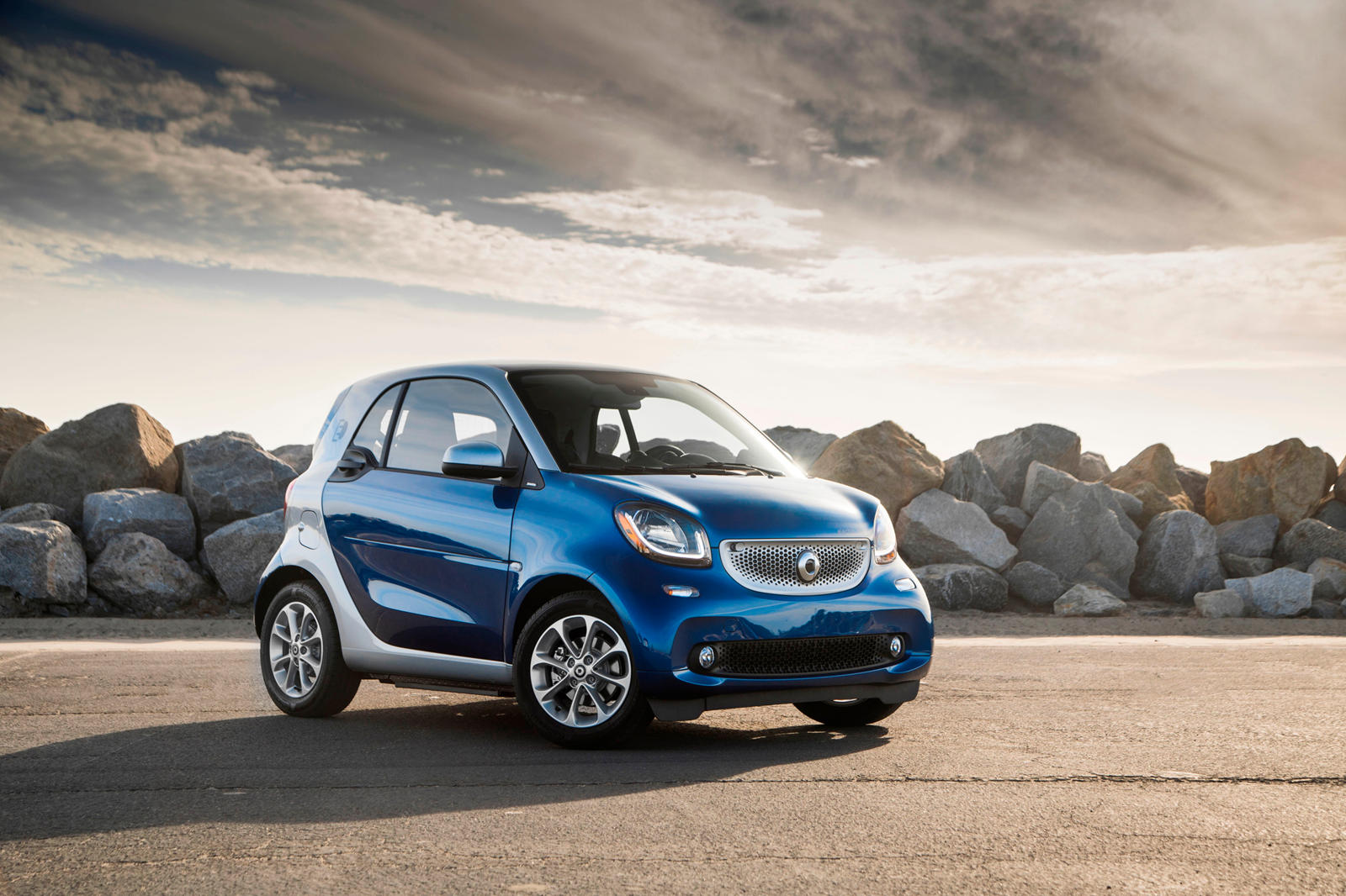 2017 smart fortwo Electric Drive Exterior Photos