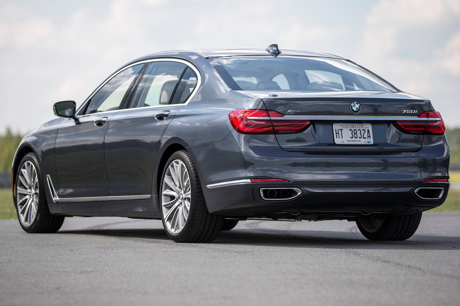 2018 BMW 7 Series: Review, Trims, Specs, Price, New Interior Features