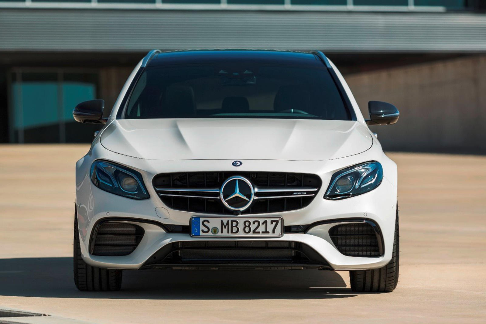 2018 Mercedes-AMG E63 Wagon Front View