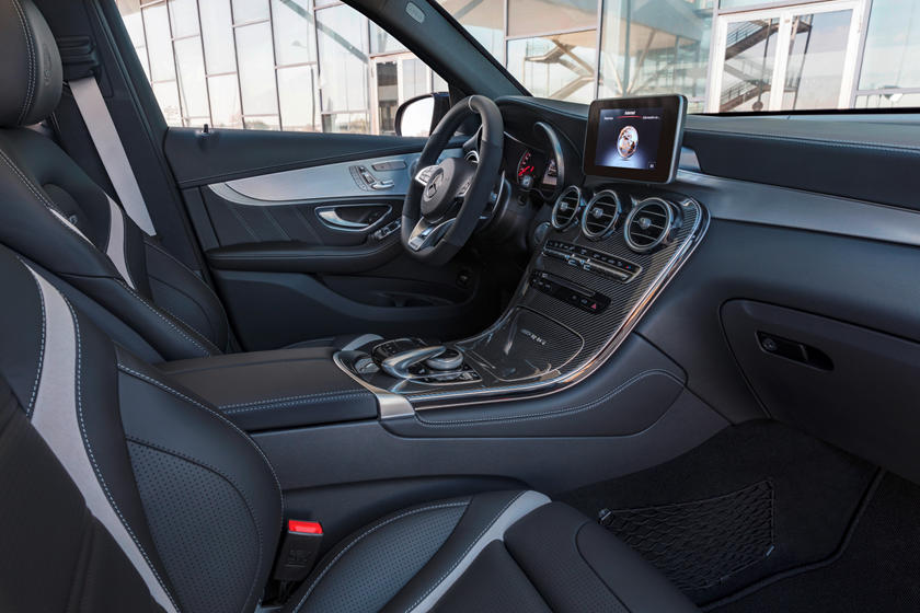 2018 Mercedes Amg Glc 63 Suv Interior Photos Carbuzz