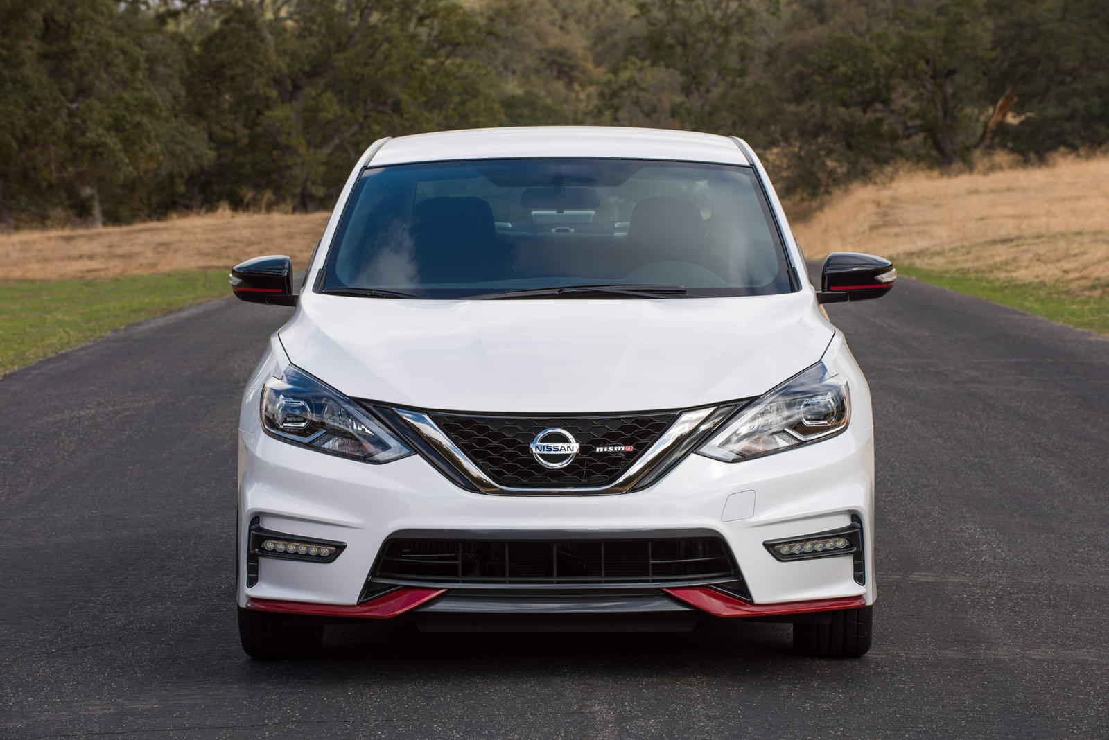 2018 Nissan Sentra NISMO Front View