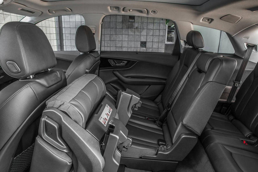 2019 Audi Q7 Interior Photos Carbuzz