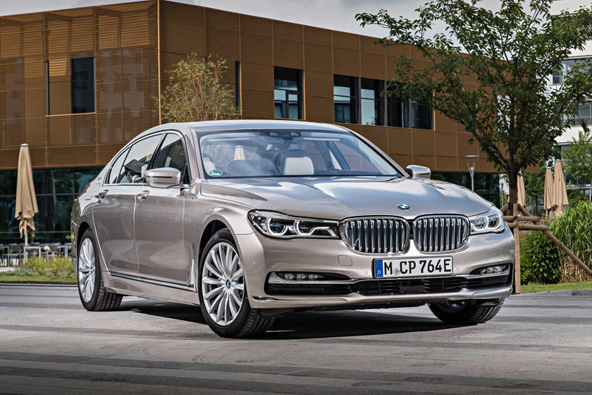  2019 BMW Serie 7 Híbrido: revisión, adornos, especificaciones, precio, nuevas características interiores, diseño exterior y especificaciones |  CarBuzz