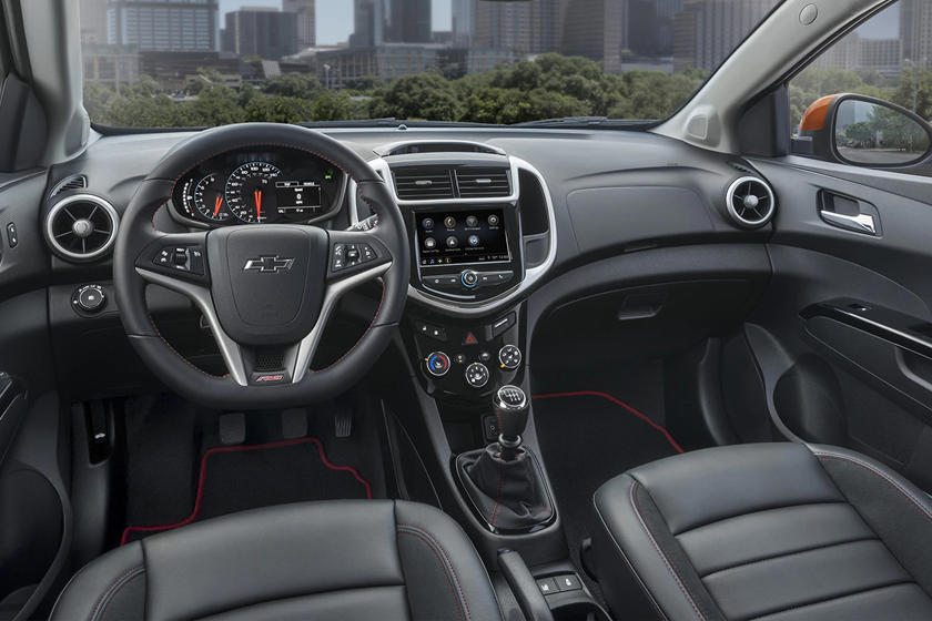 2019 Chevrolet Sonic Sedan Interior Photos Carbuzz
