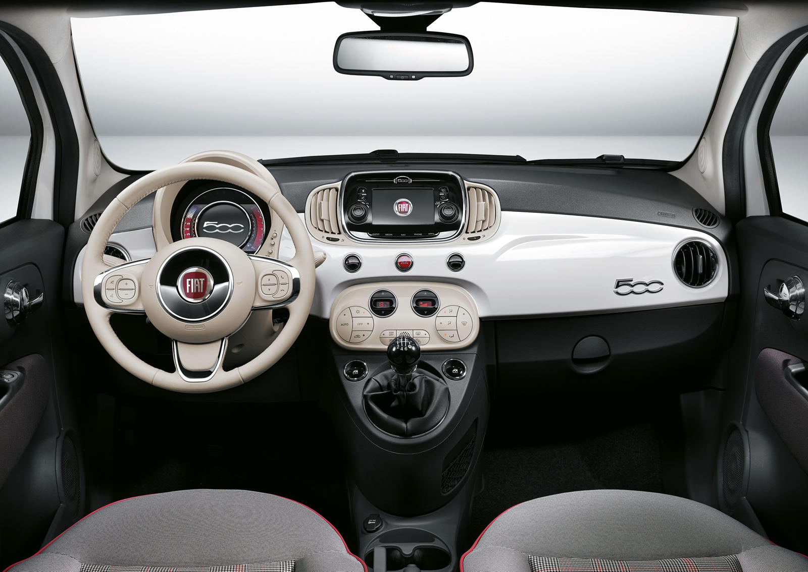 2019 Fiat 500 Interior Dimensions: Seating, Cargo Space & Trunk Size -  Photos