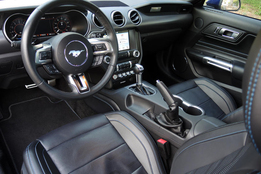 2019 Ford Mustang Gt Coupe Interior Photos Carbuzz