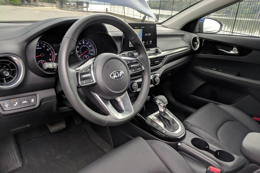  Kia Forte 2019: revisión, detalles, especificaciones, precio, nuevas características interiores, diseño exterior y especificaciones |  CarBuzz
